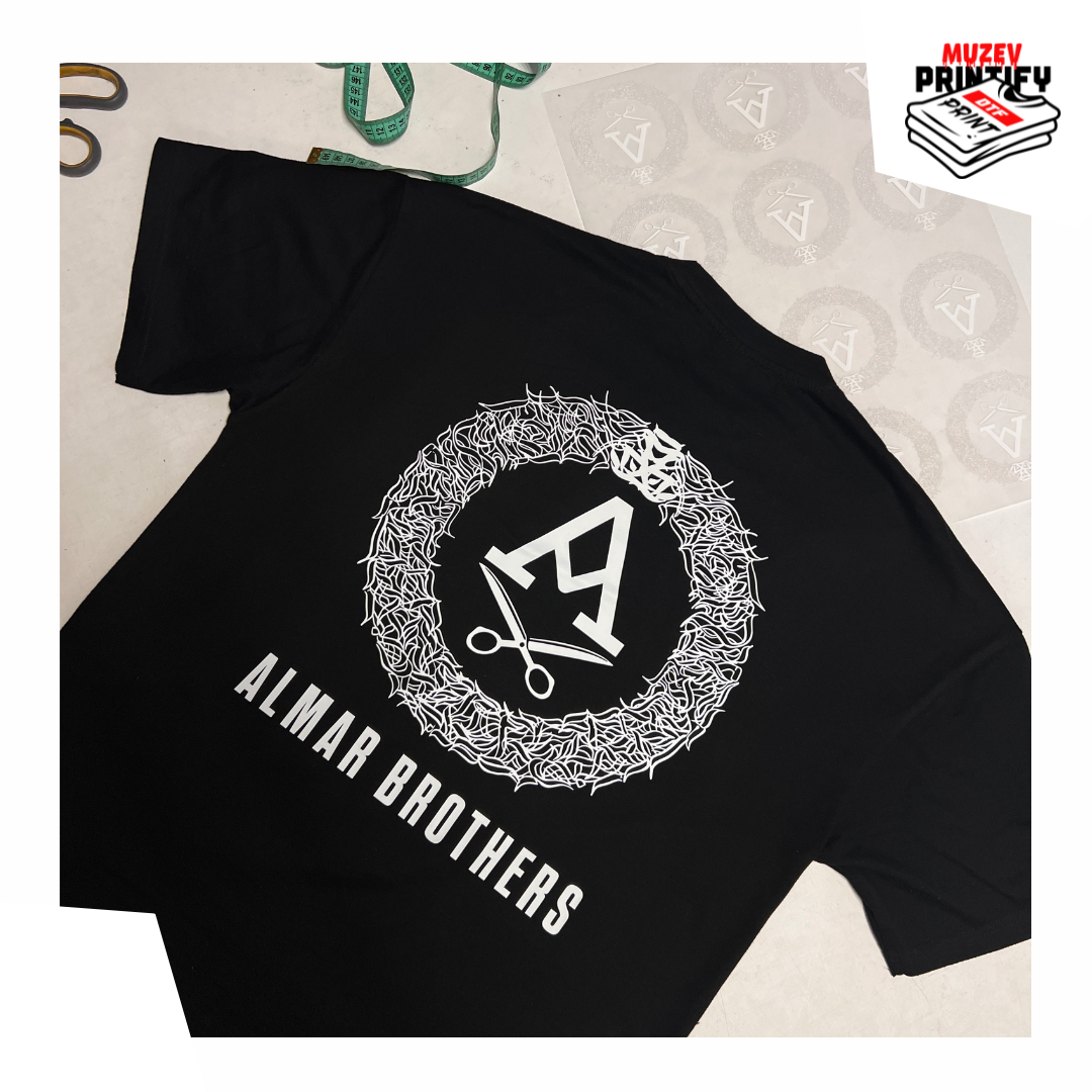 Работни тениски за твоя бизнес - направи си униформа с DTF печат по поръчка